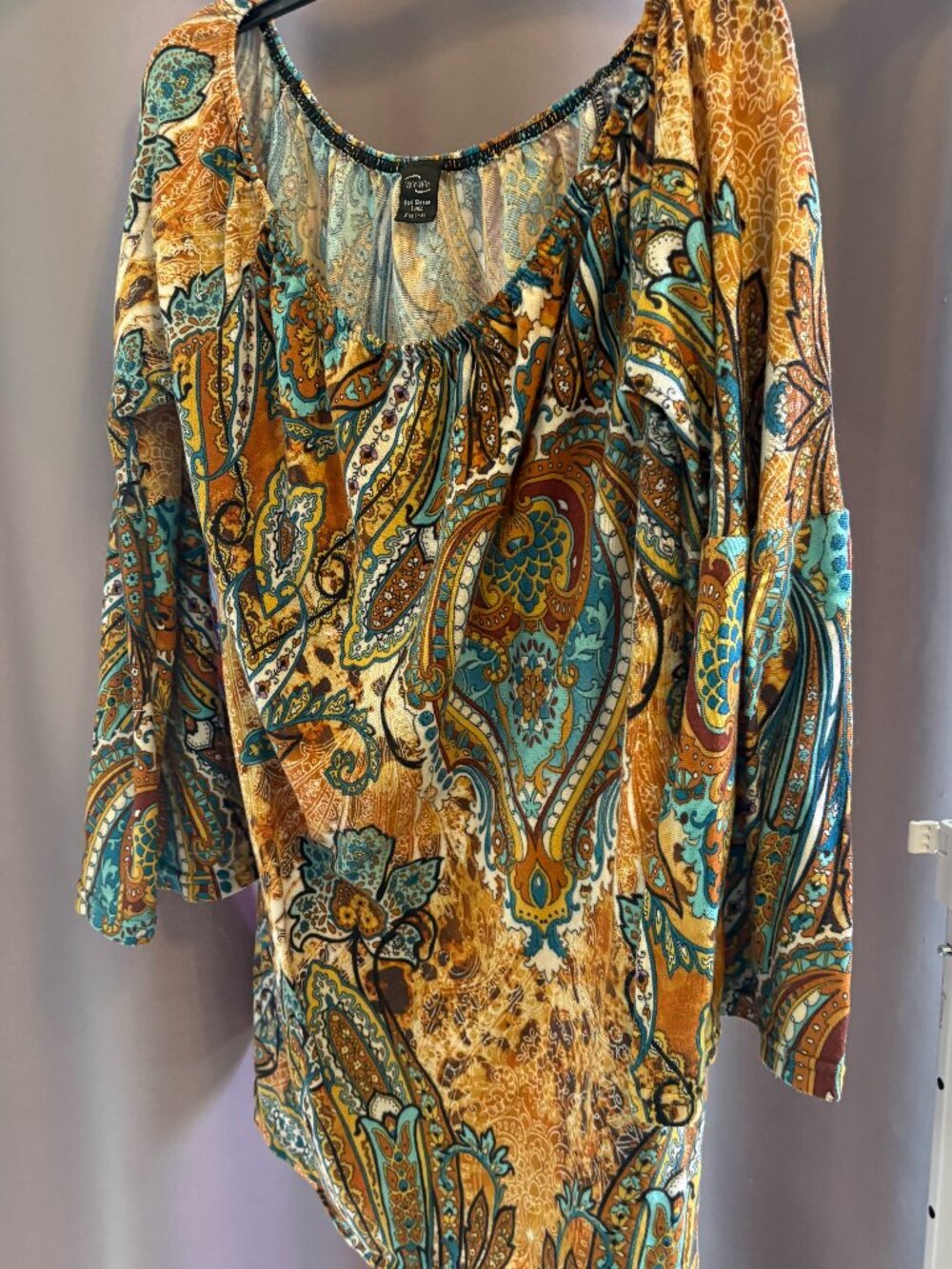 WinWin Earthy Boho Paisley Bell Sleeve Scoop Neck Tunic Top Large / XL